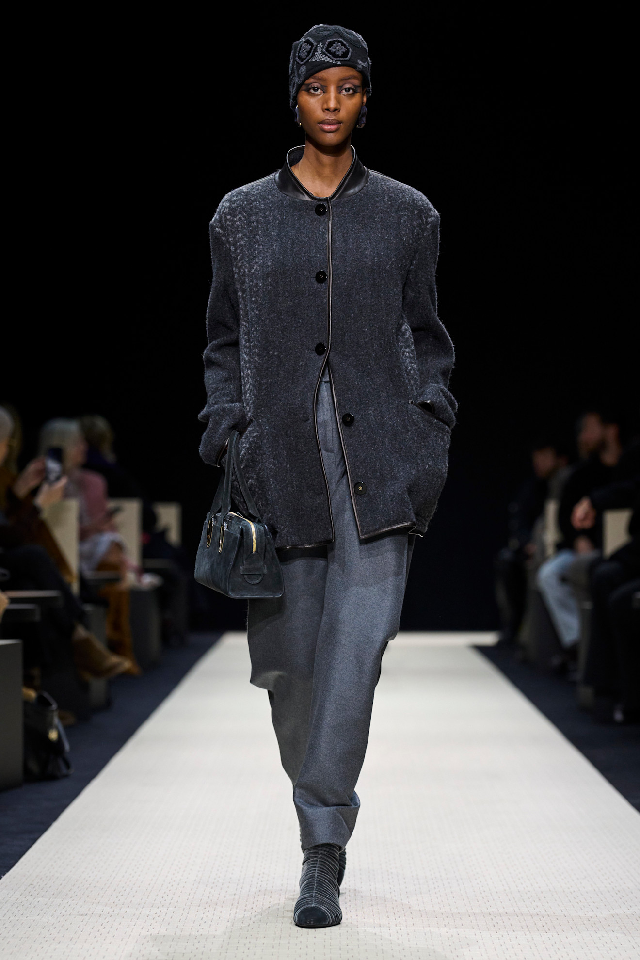 Giorgio Armani F25 046