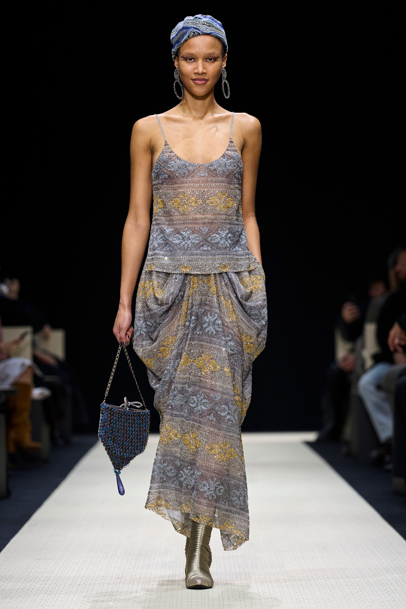 Giorgio Armani F25 059