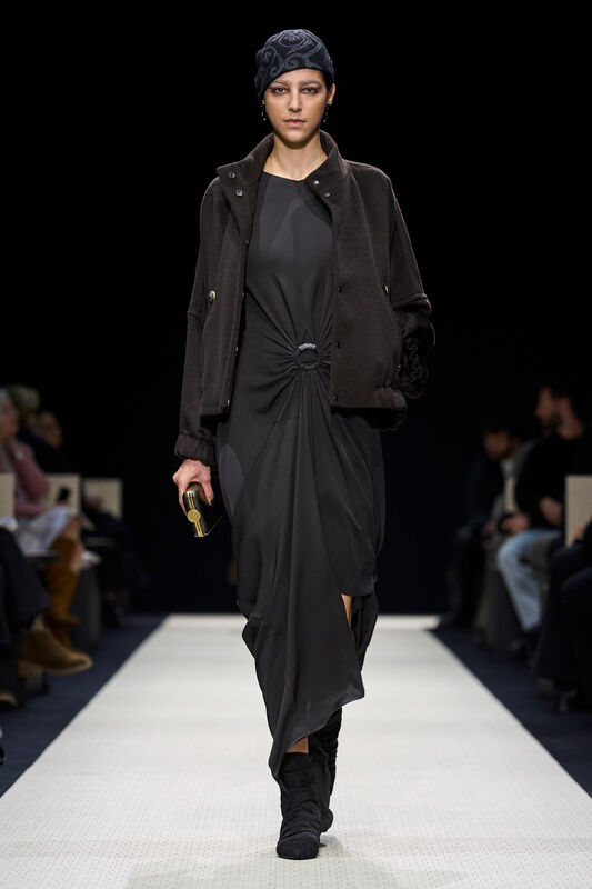 Giorgio Armani F25 024