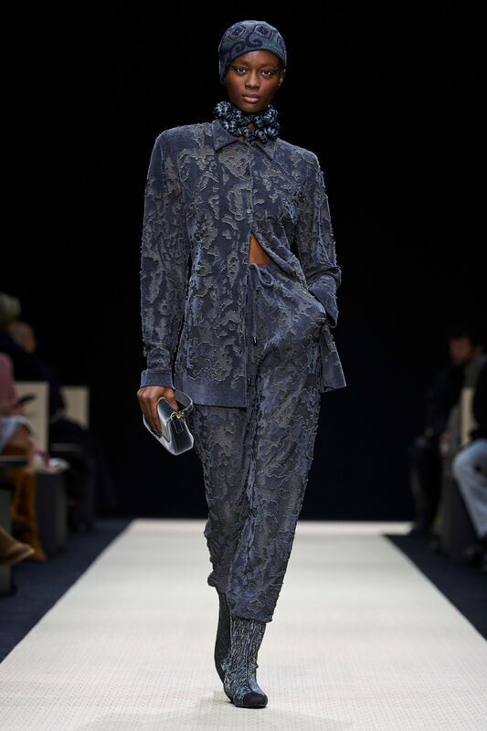 Giorgio Armani F25 045