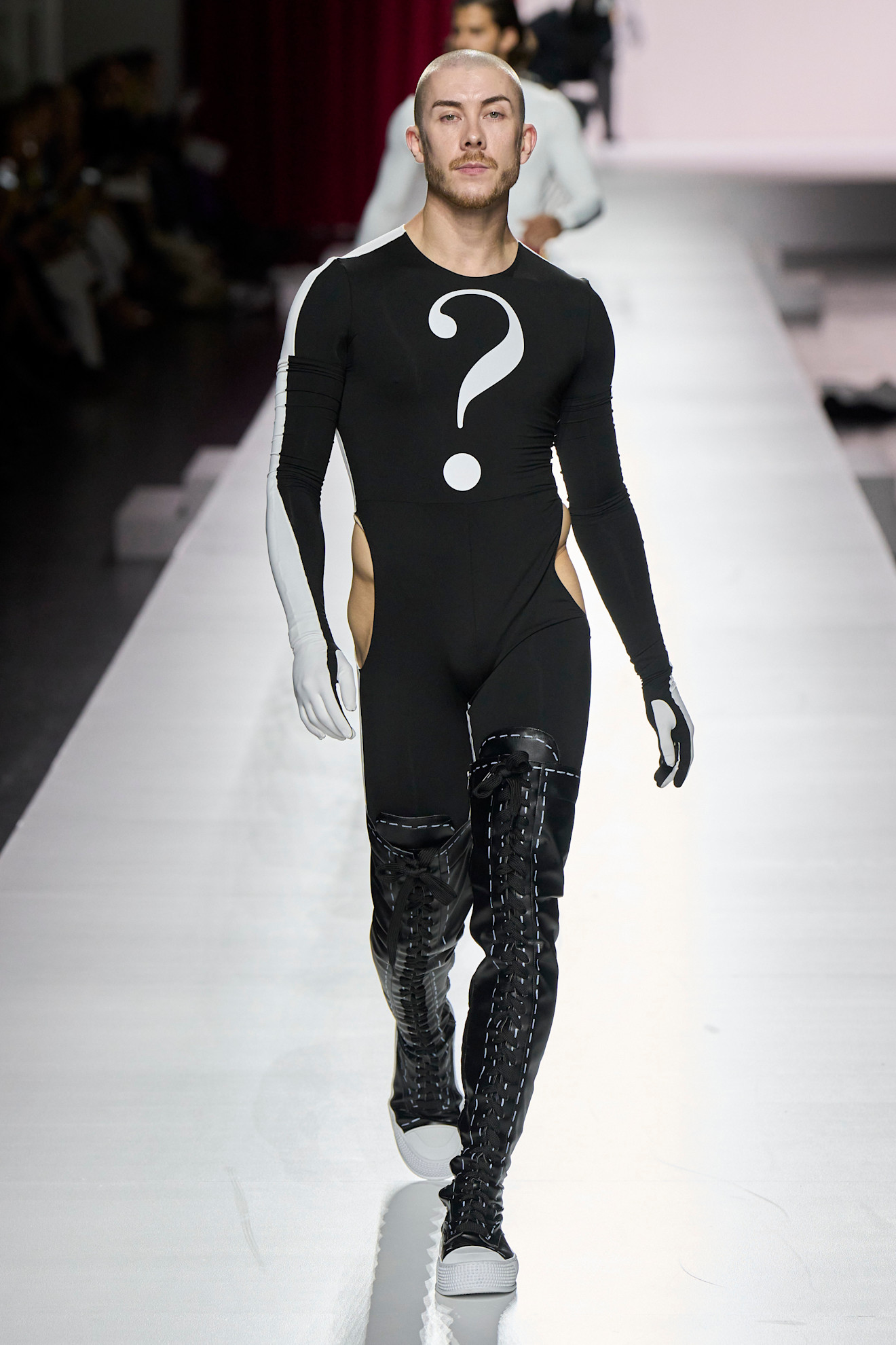 Moschino S24 034