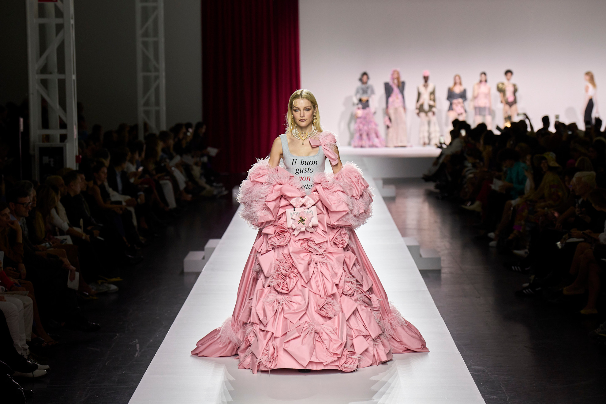 Moschino S24 048