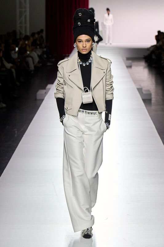 Moschino S24 006