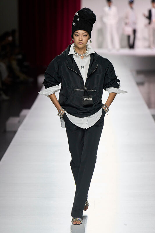 Moschino S24 010