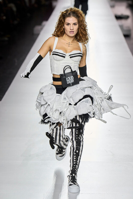 Moschino S24 041
