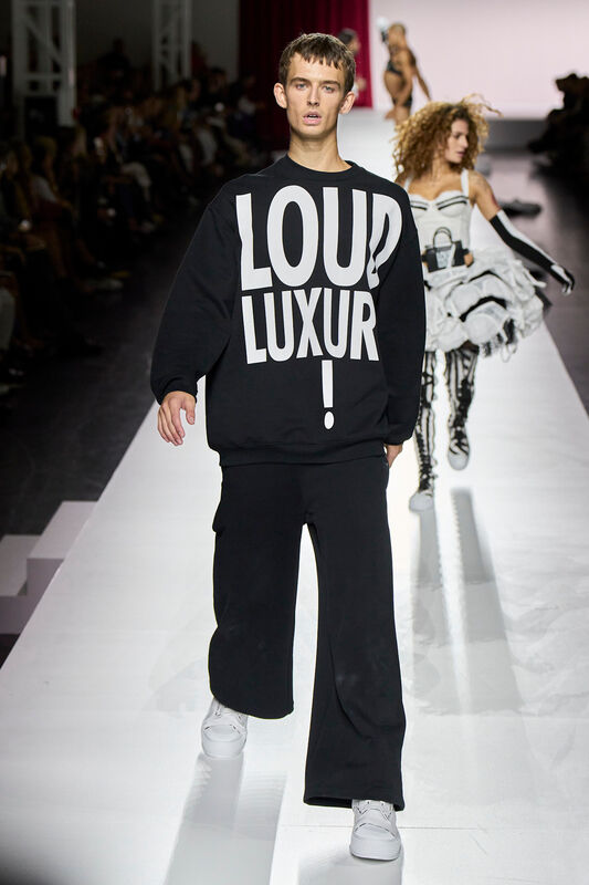 Moschino S24 042