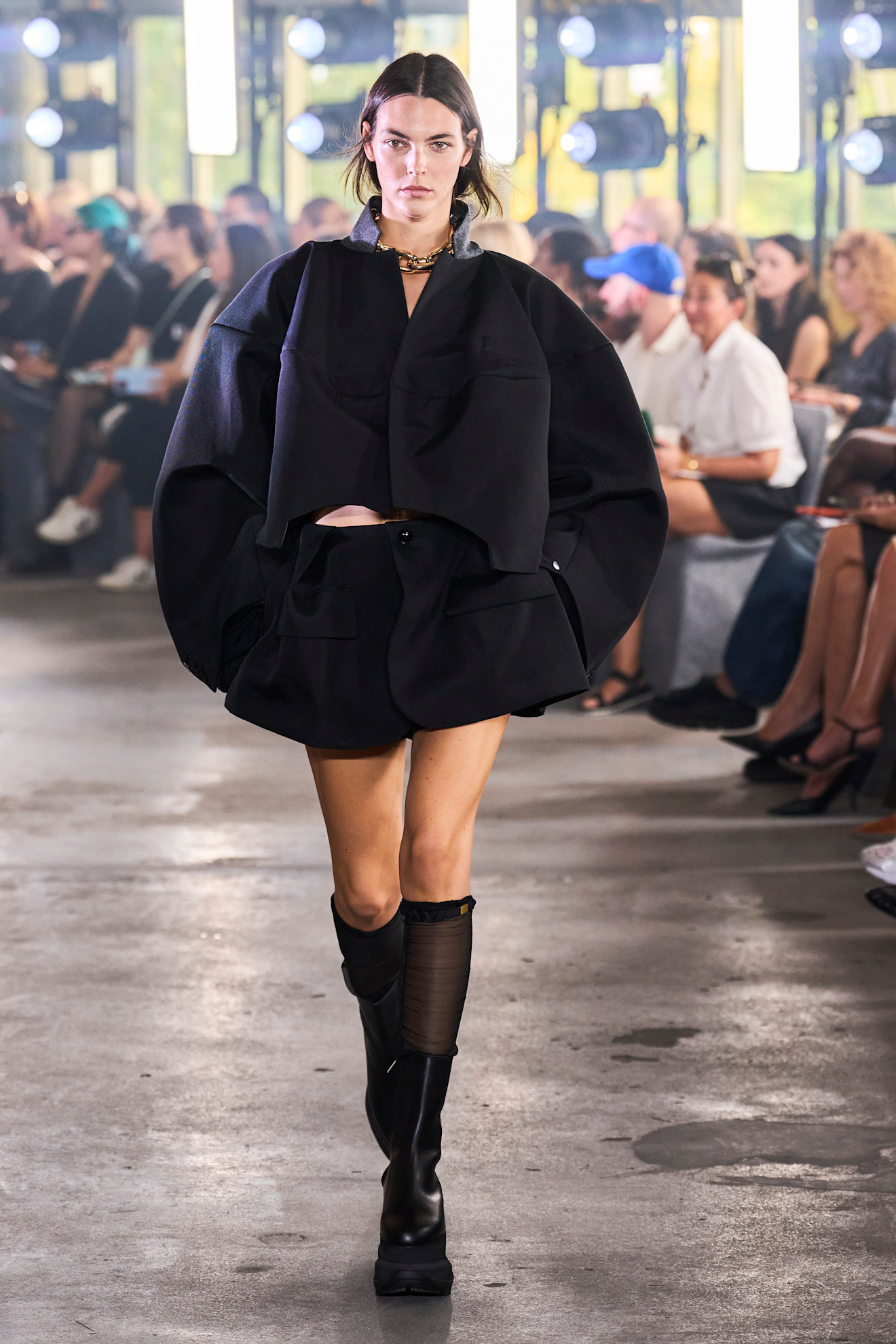 Sacai S24 001