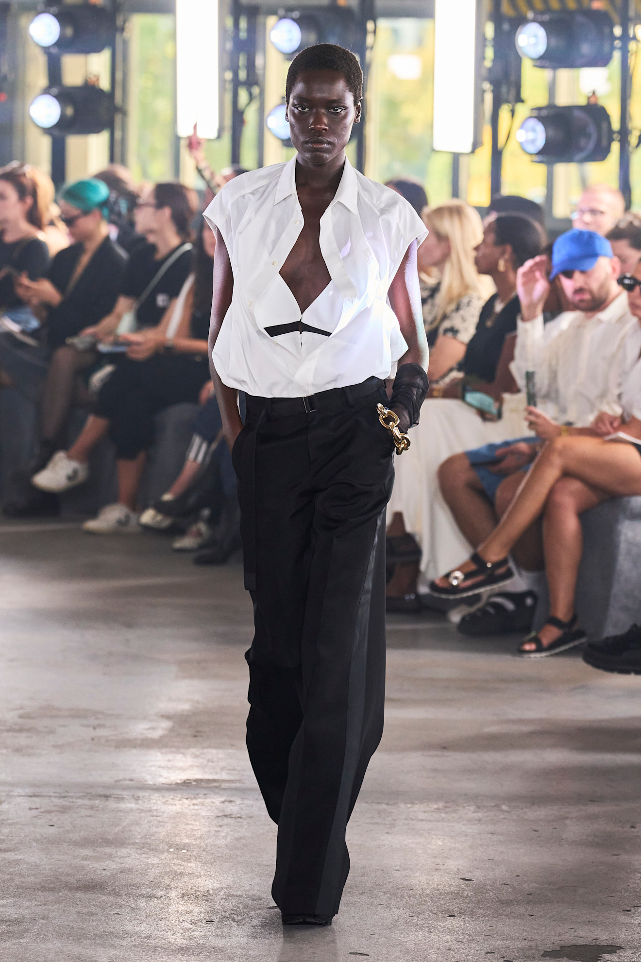 Sacai S24 005
