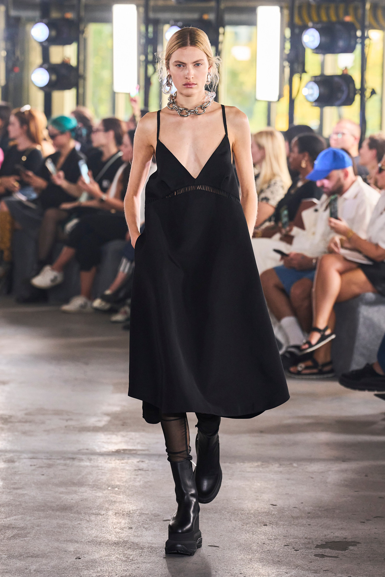 Sacai S24 008