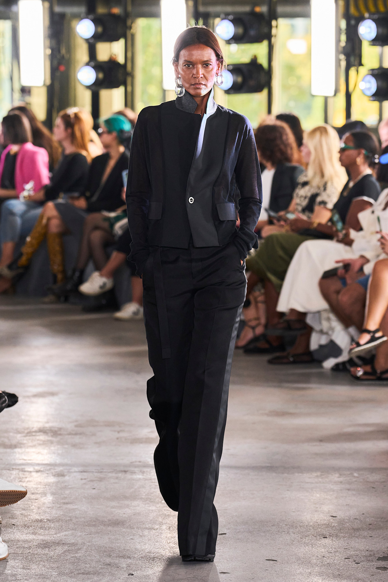 Sacai S24 034