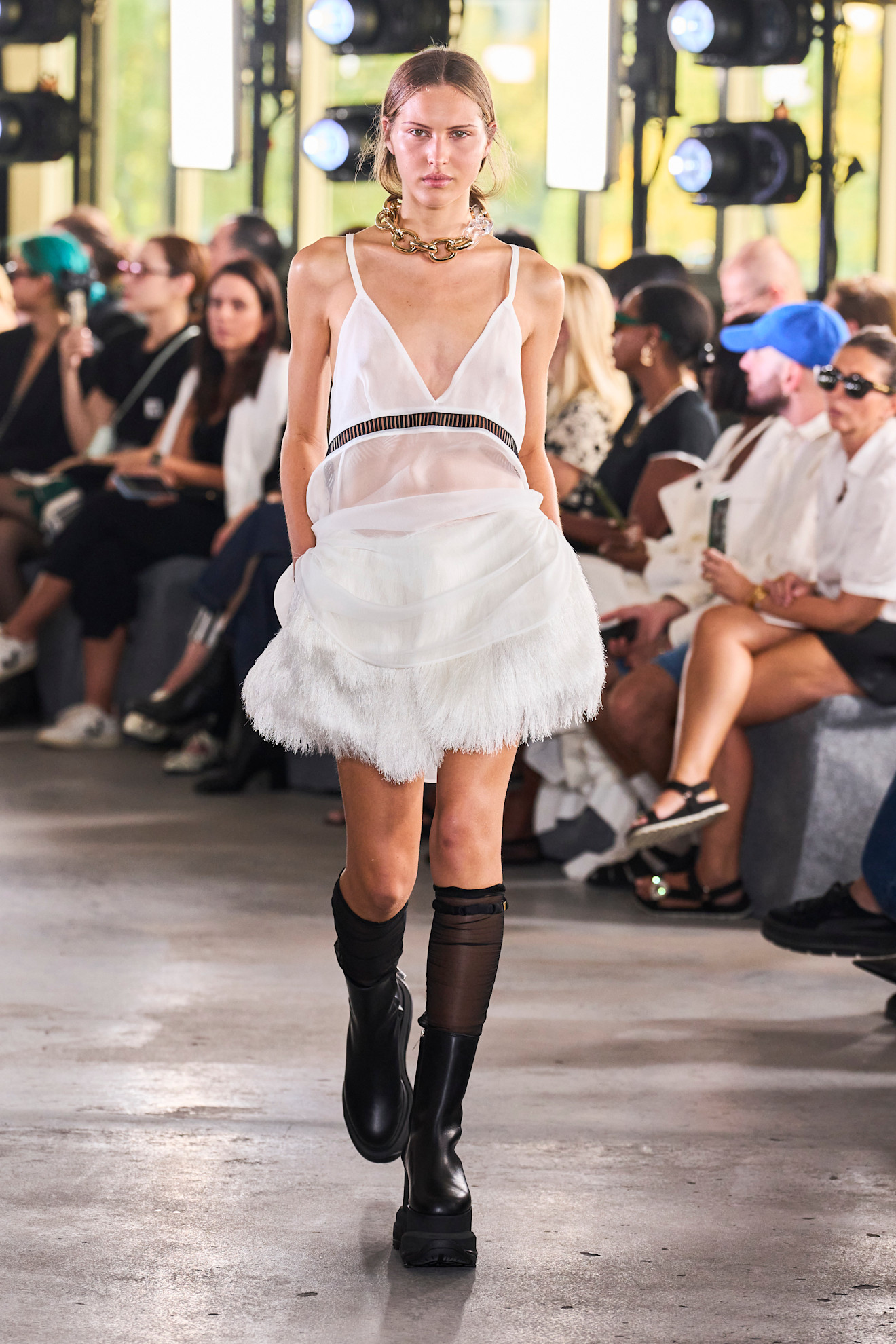 Sacai S24 040
