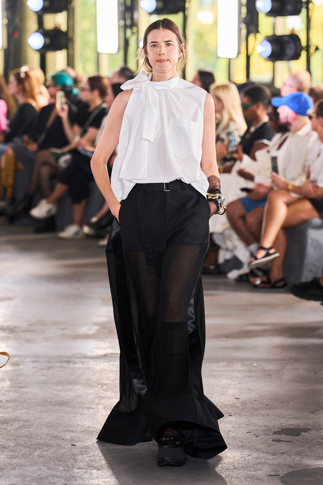 Sacai S24 048