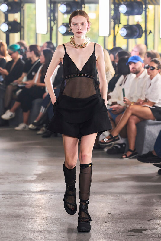 Sacai S24 006