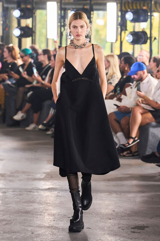 Sacai S24 008