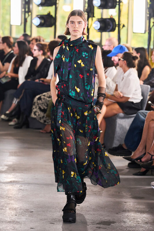 Sacai S24 016