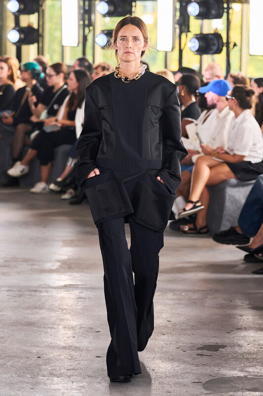 Sacai S24 017
