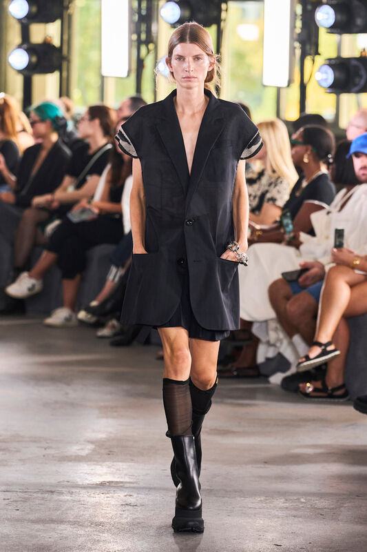 Sacai S24 022