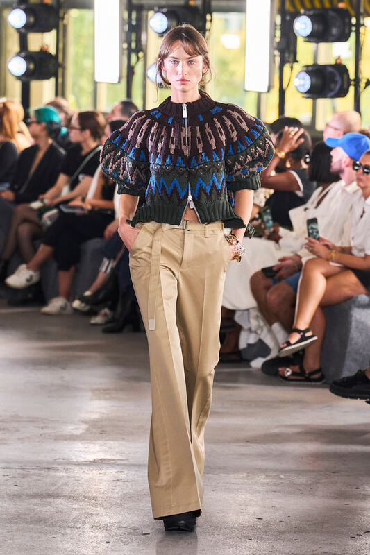 Sacai S24 024