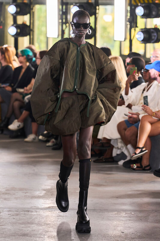 Sacai S24 028