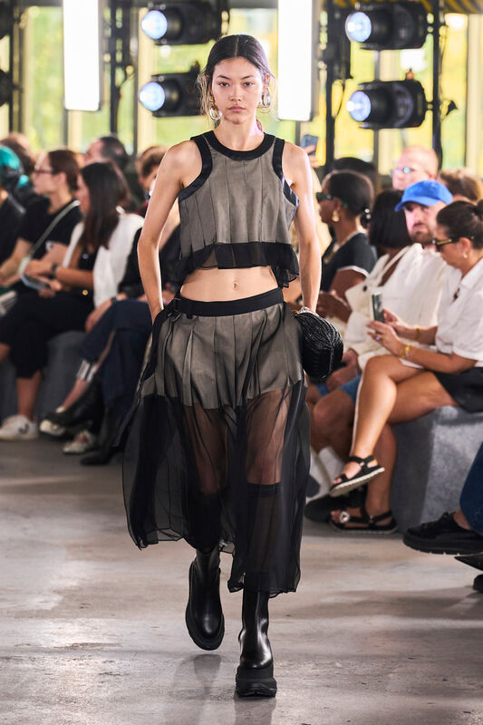 Sacai S24 031