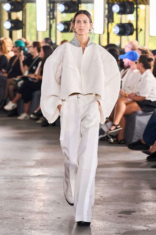 Sacai S24 042