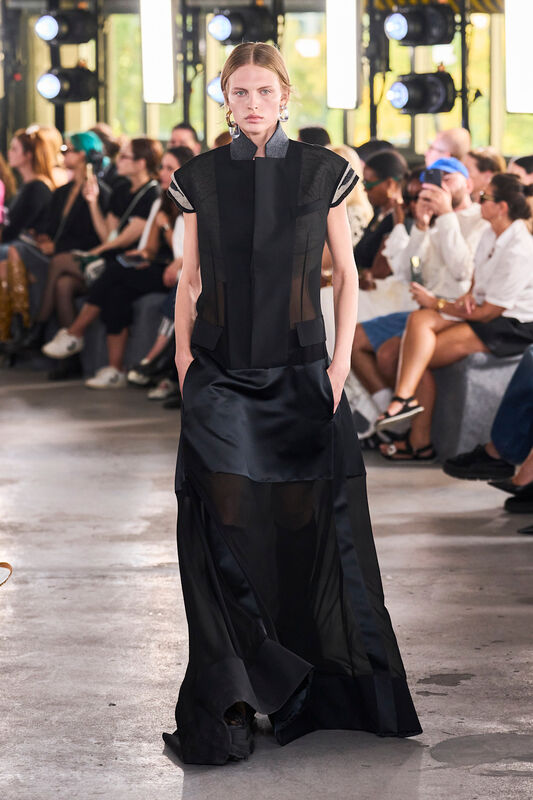 Sacai S24 047
