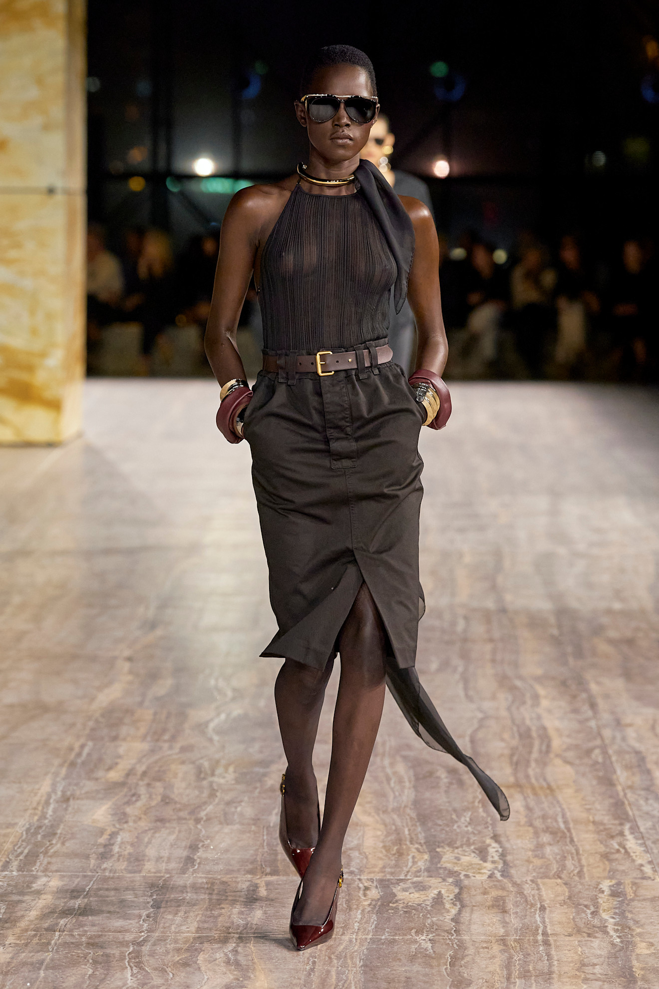 Saint Laurent S24 037