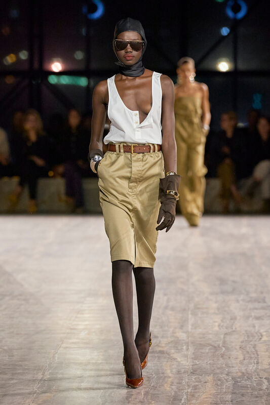 Saint Laurent S24 004