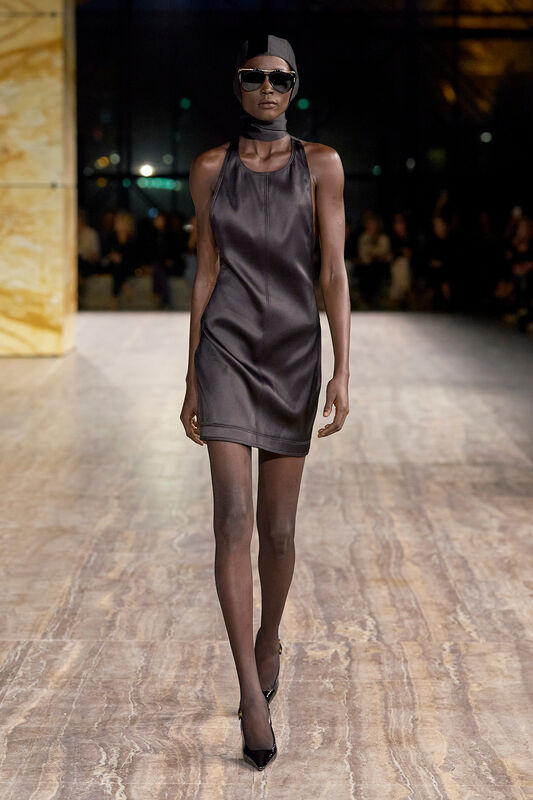 Saint Laurent S24 031