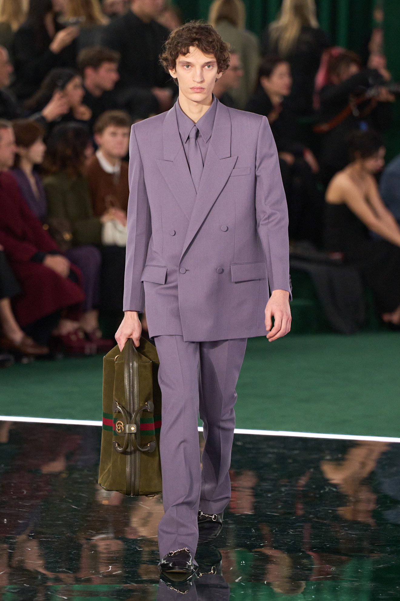 Gucci F25 041