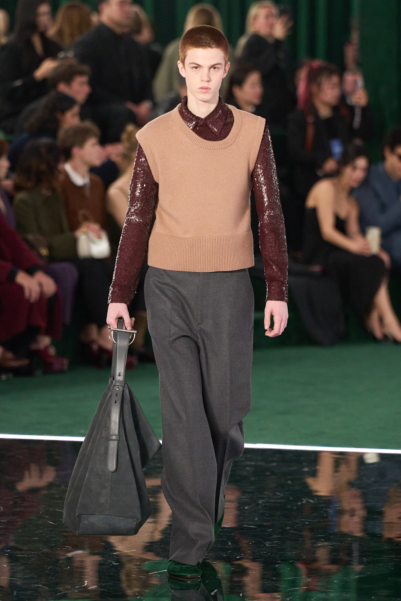Gucci F25 056