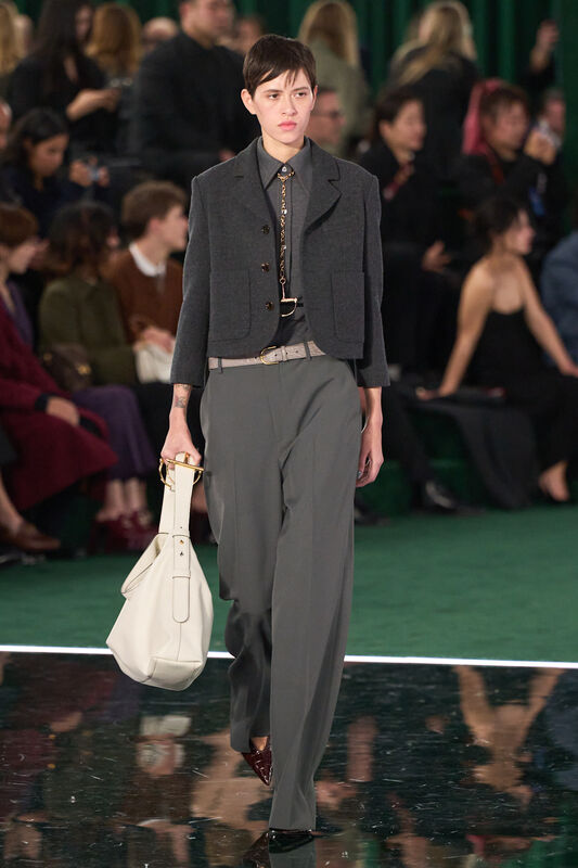 Gucci F25 021