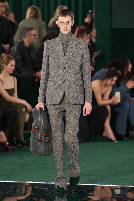 Gucci F25 043