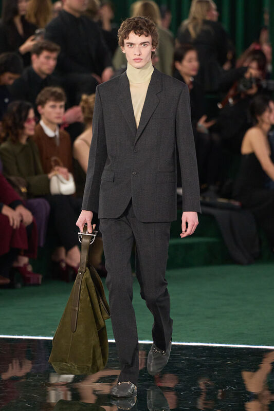Gucci F25 053