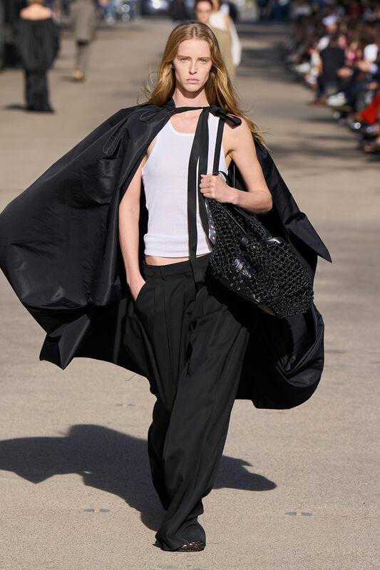 Stella Mccartney S24 011
