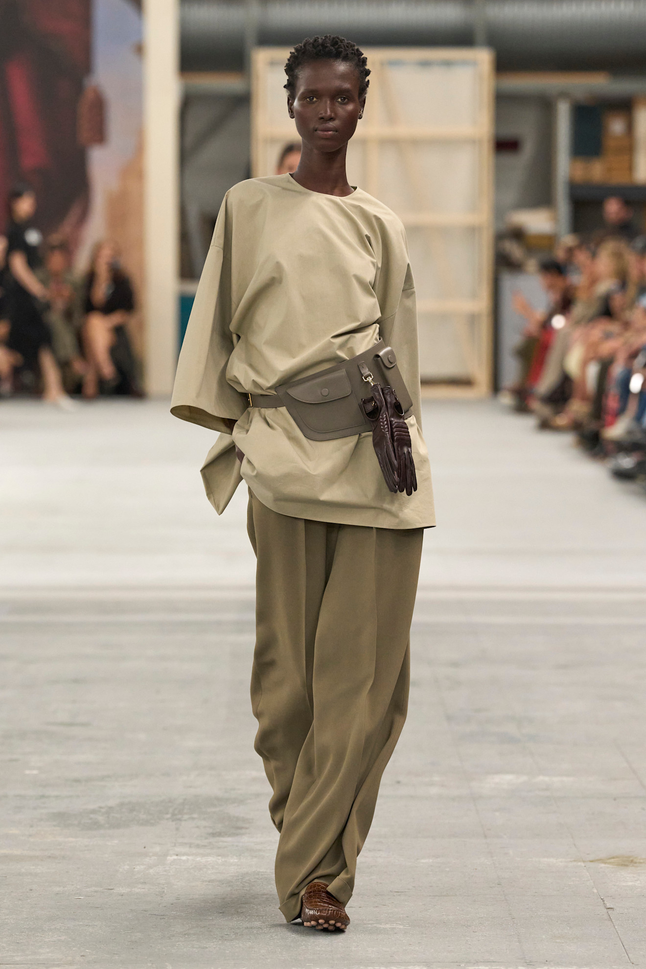 Tods S24 010