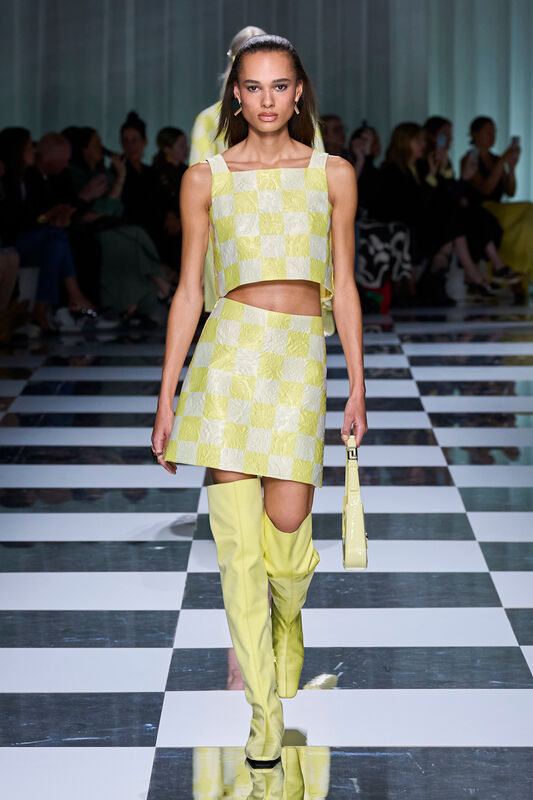 Versace S24 041