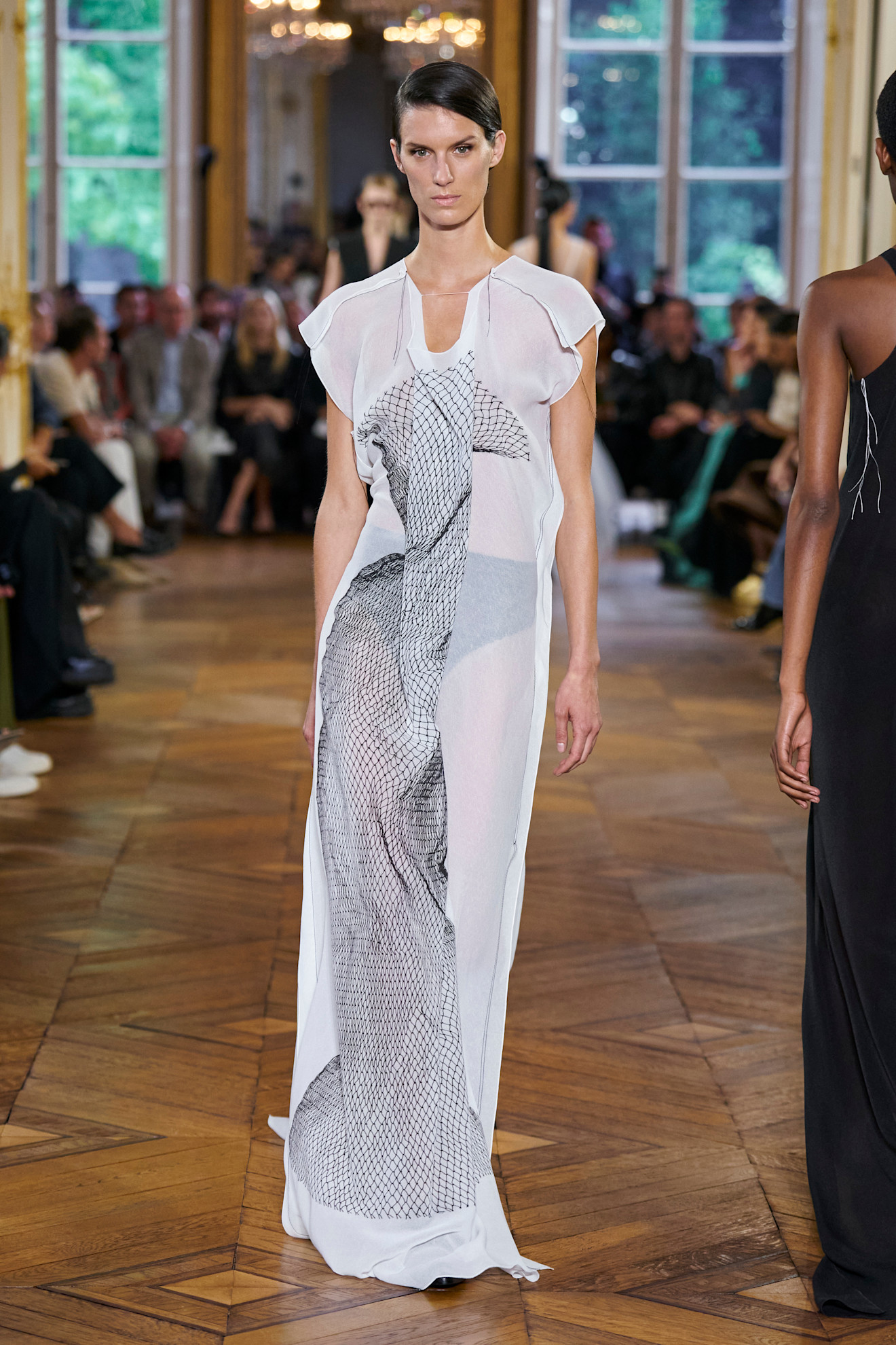 Victoria Beckham S24 036