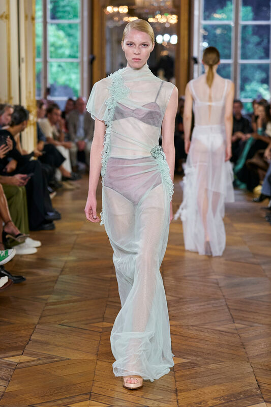 Victoria Beckham S24 033