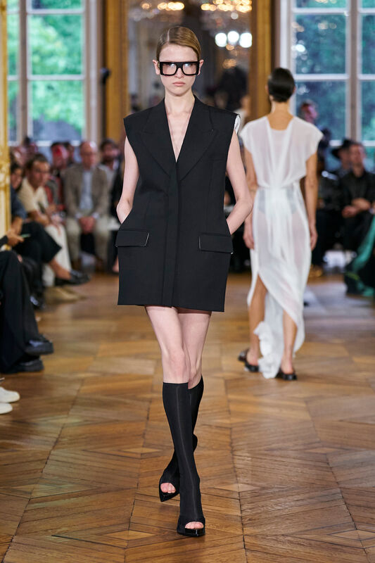 Victoria Beckham S24 037
