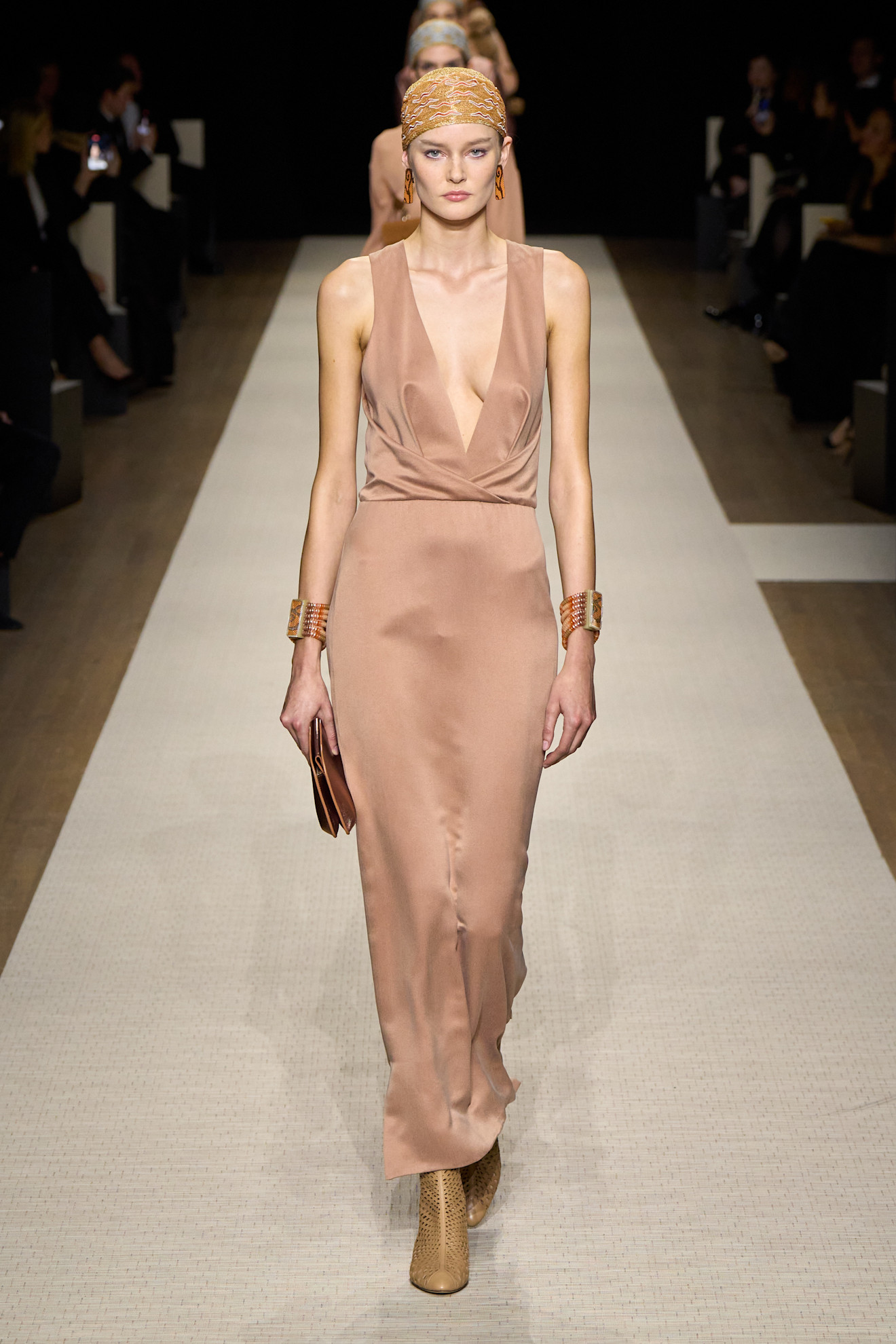 Giorgio Armani S25 044
