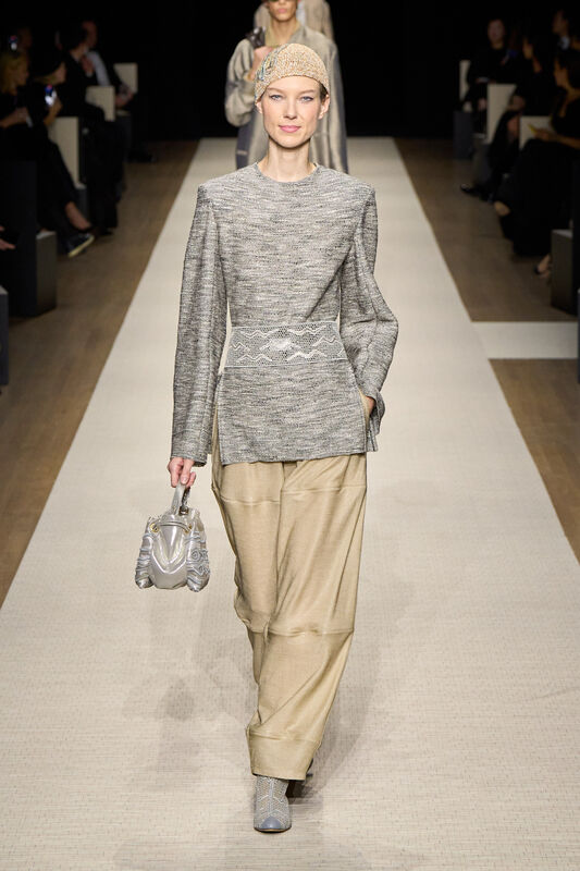 Giorgio Armani S25 003
