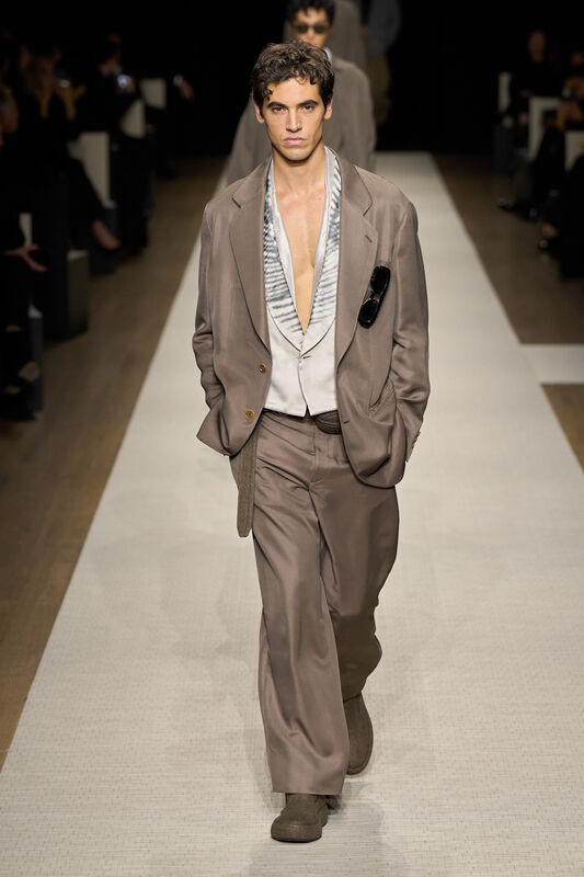 Giorgio Armani S25 020