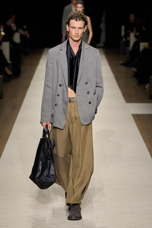 Giorgio Armani S25 023