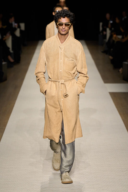 Giorgio Armani S25 040