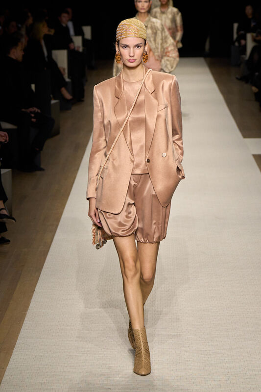 Giorgio Armani S25 049