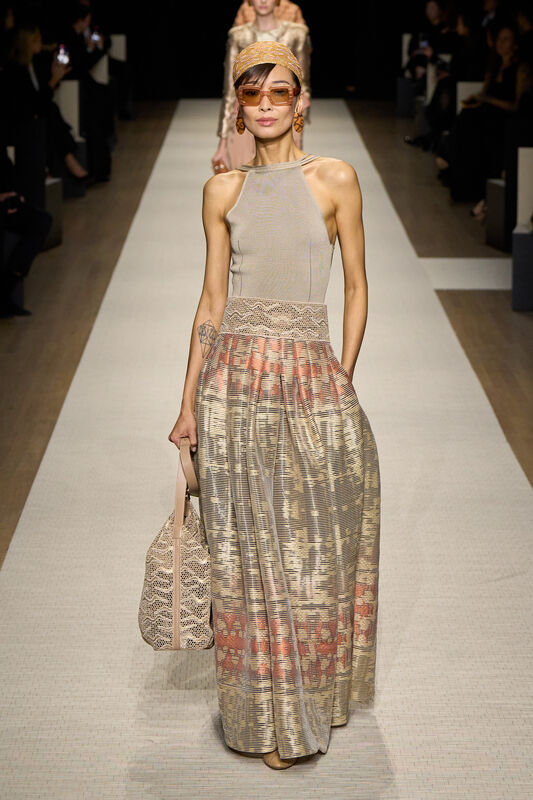 Giorgio Armani S25 055