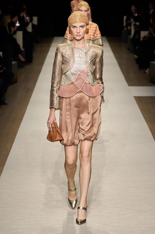 Giorgio Armani S25 056