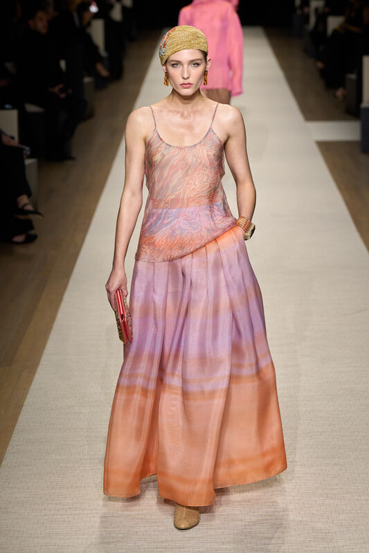 Giorgio Armani S25 063