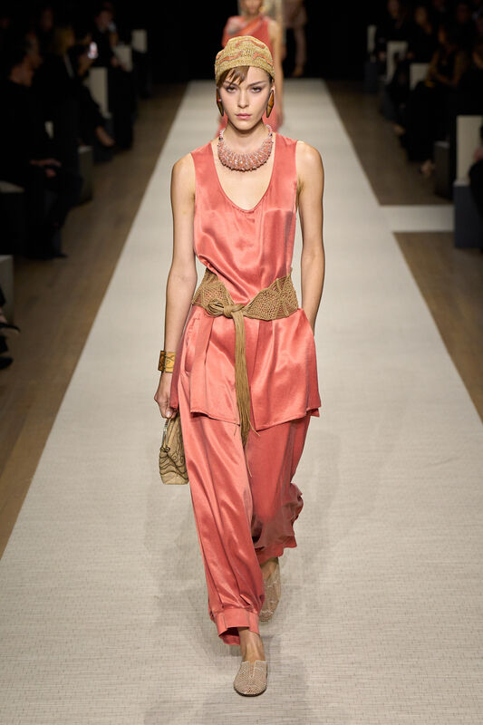 Giorgio Armani S25 066